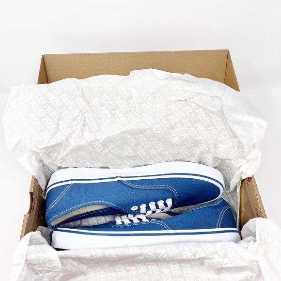 Van's NWT Blue and White Low Tops Size 9.5us - Picture 5 of 8